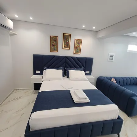 Villa Luxury Studio's J&m